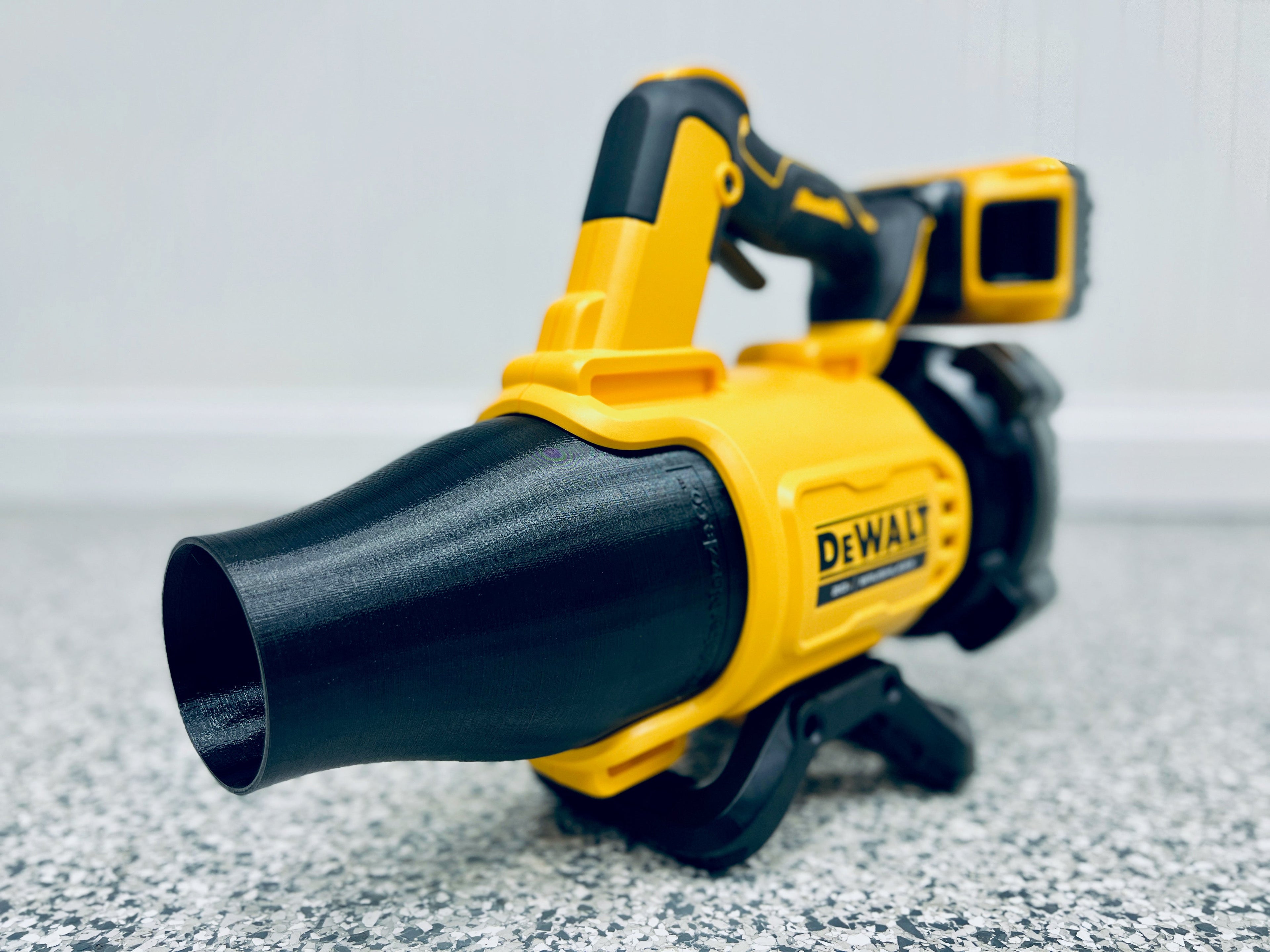 STUBBY® Car Drying Nozzle for DEWALT 20V MAX XR Leaf Blower (DCBL722B)